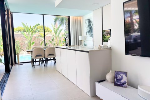 Villa in vendita a Cabo Roig, Alicante, Spagna 3 camere da letto, 130 mq. N° 115297 - foto 12