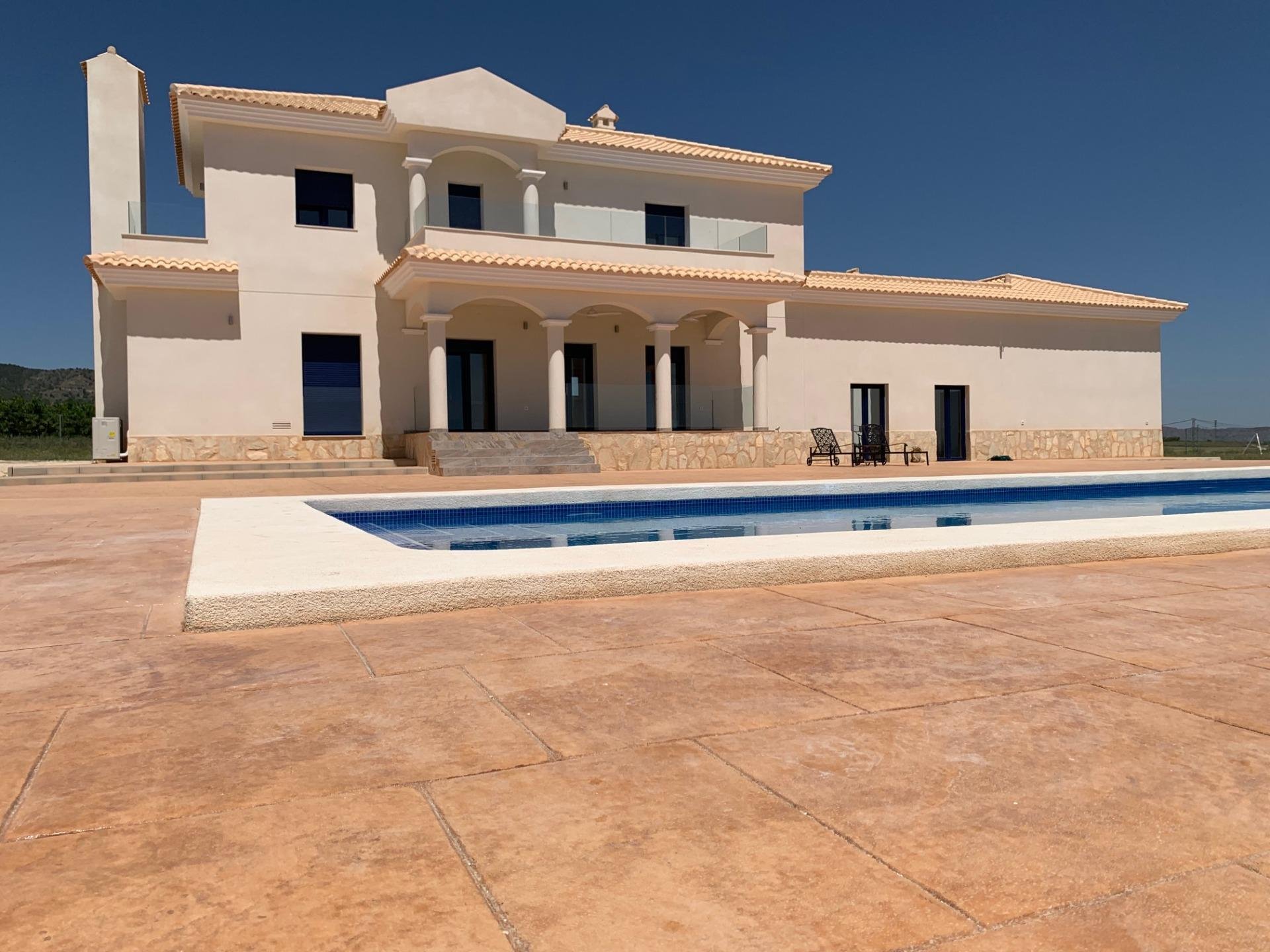 Huvila Pinoso, Alicante, Espanja 4 makuuhuonetta, 245 m2 No. 95007