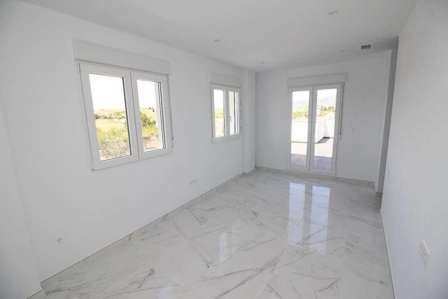 Huvila Pinoso, Alicante, Espanja 4 makuuhuonetta, 245 m2 No. 95007