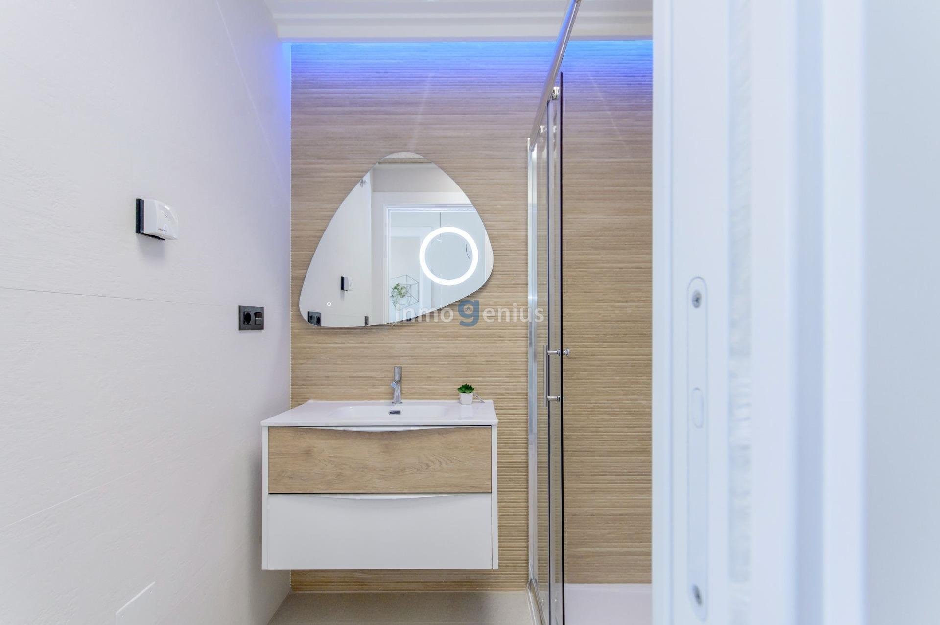 Apartment à Los Balcones, Alicante, Espagne 2 chambres, 63 m2 No. 81545