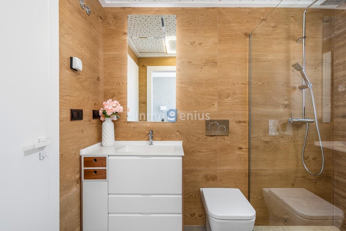 Bungalow i Guardamar del Segura, Alicante, Spanien 3 sovrum, 156 kvm. Nr. 81542