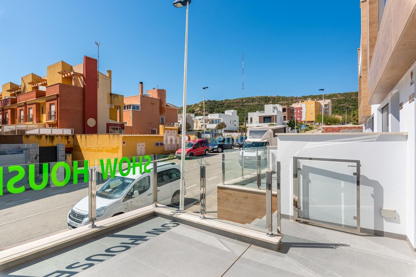Bungalow i Guardamar del Segura, Alicante, Spanien 3 sovrum, 156 kvm. Nr. 81542