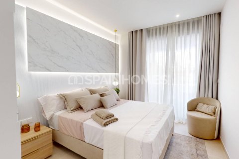 Apartament Orihuela, Alicante, Hiszpania 3 sypialnie, 93 mkw. nr 98722 – zdjęcie 26