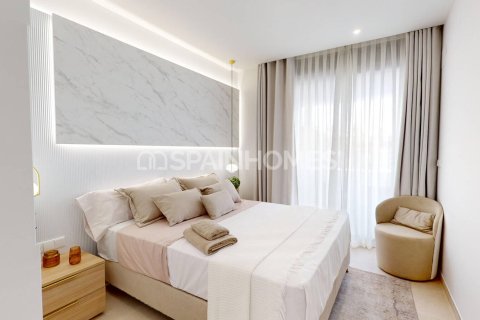 Apartment for sale in Orihuela, Alicante, Spain 3 bedrooms, 93 sq.m. No. 98722 - photo 26