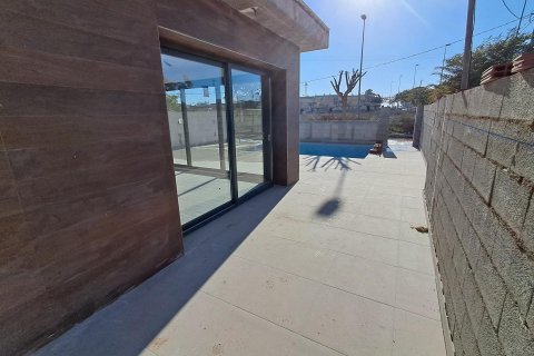 Villa for sale Pilar de la Horadada, Alicante, Spain 3 bedrooms, 136 sq.m. No. 113578 - photo 14