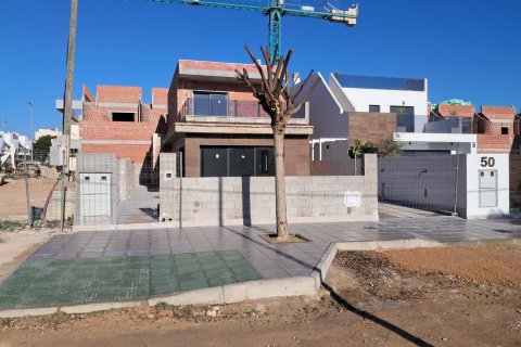 Villa for sale Pilar de la Horadada, Alicante, Spain 3 bedrooms, 136 sq.m. No. 113578 - photo 11