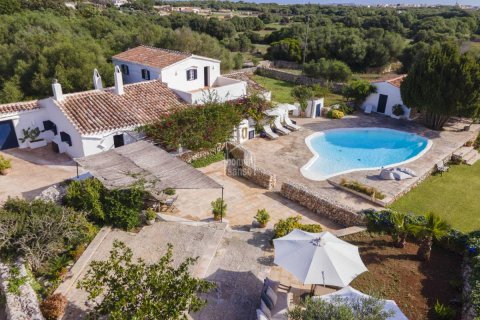 House for sale Sant Lluis, Menorca, Spain 4 bedrooms, 335 sq.m. No. 113581 - photo 1