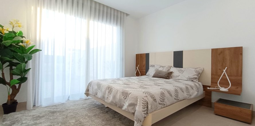 Villa à Benijofar, Alicante, Espagne 3 chambres, 226 m2 No. 113576