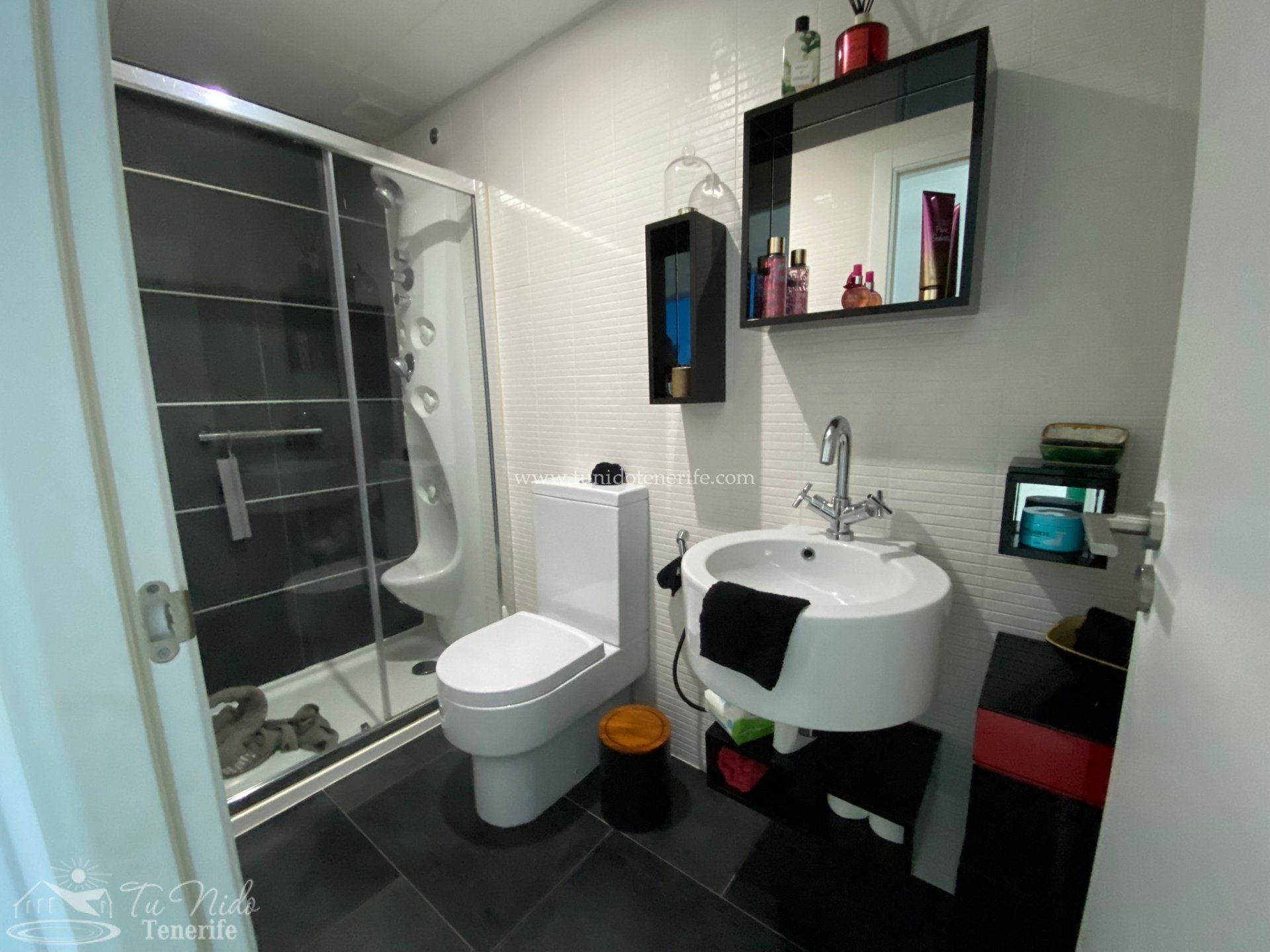 Appartamento a Palm-Mar, Tenerife, Spagna 2 camere da letto, 75 mq. N° 82644