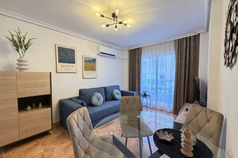 Apartment in Torrevieja, Alicante, Spain 2 bedrooms, 59 sq.m. No. 183117