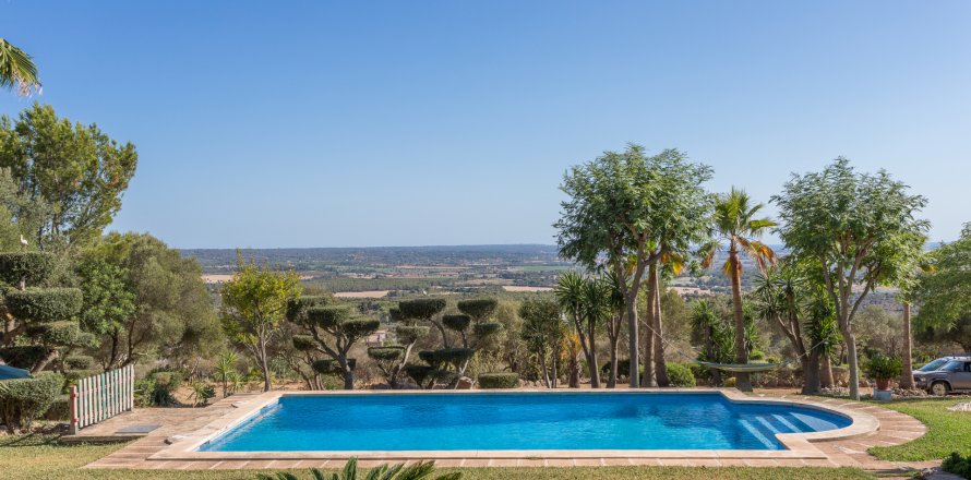 Huvila Puntiro, Mallorca, Espanja 5 makuuhuonetta, 320 m2 No. 92050