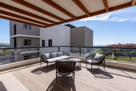 Apartment for rent Nueva Andalucia, Malaga, Spain 3 bedrooms, 115 sq.m. No. 102189 - photo 25