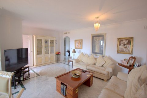 Penthouse for sale Manilva, Malaga, Spain 3 bedrooms, 150 sq.m. No. 109638 - photo 3