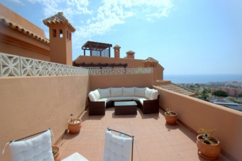 Penthouse for sale Manilva, Malaga, Spain 3 bedrooms, 150 sq.m. No. 109638 - photo 20