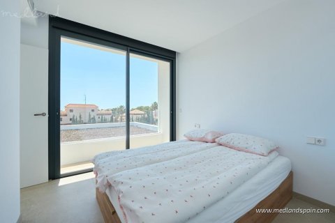 Villa for sale L'Albir, Alicante, Spain 3 bedrooms, 256.5 sq.m. No. 108862 - photo 8