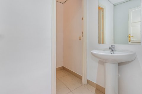 Appartamento in vendita Madrid, Spagna 4 camere da letto, 250 mq. N° 108152 - foto 26