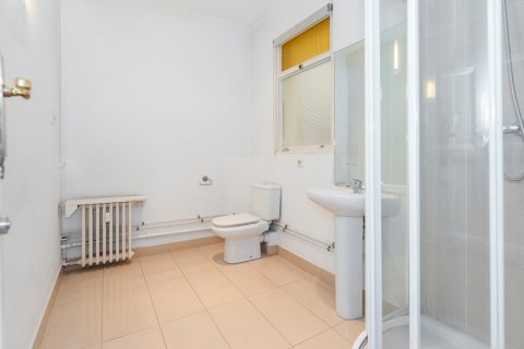 Appartamento in vendita Madrid, Spagna 4 camere da letto, 250 mq. N° 108152 - foto 28