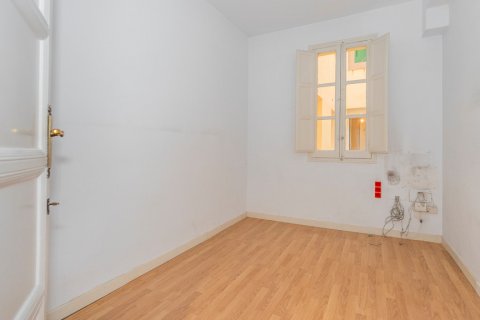 Appartamento in vendita Madrid, Spagna 4 camere da letto, 250 mq. N° 108152 - foto 10