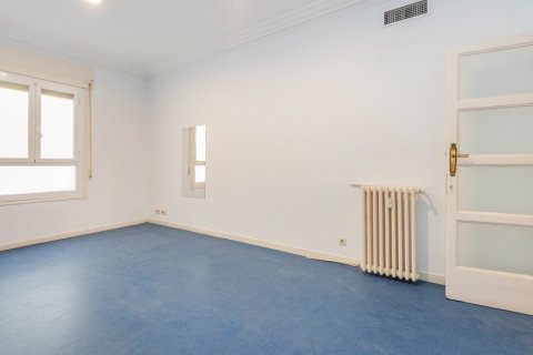 Appartamento in vendita Madrid, Spagna 4 camere da letto, 250 mq. N° 108152 - foto 22