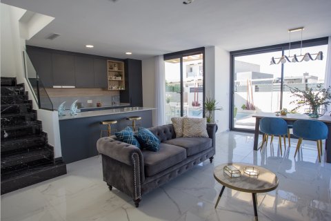 Villa zum Verkauf Los Montesinos, Alicante, Spanien 3 Schlafzimmer, 201 m2 Nr. 95079 - Foto 2
