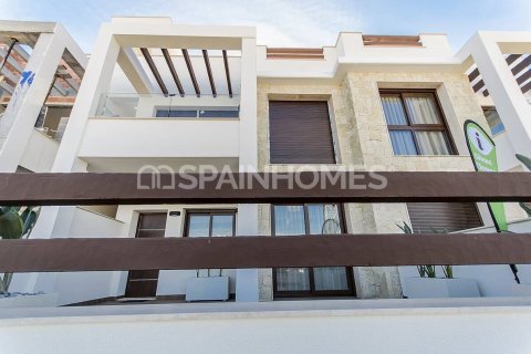Apartamento en venta en Torrevieja, Alicante, España 3 dormitorios, 71 m2 No. 48780 - foto 8