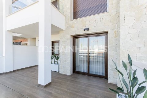 Huoneisto myytävänä Torrevieja, Alicante, Espanja, 2 makuuhuonetta, 63 m2 No. 48778 - kuva 6