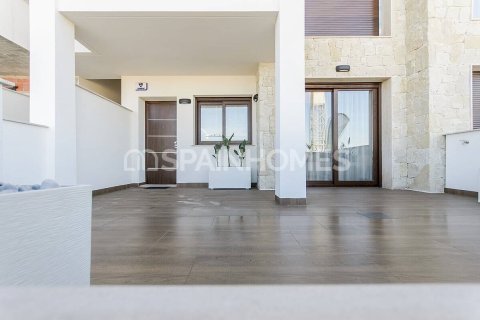 Huoneisto myytävänä Torrevieja, Alicante, Espanja, 2 makuuhuonetta, 63 m2 No. 48778 - kuva 7