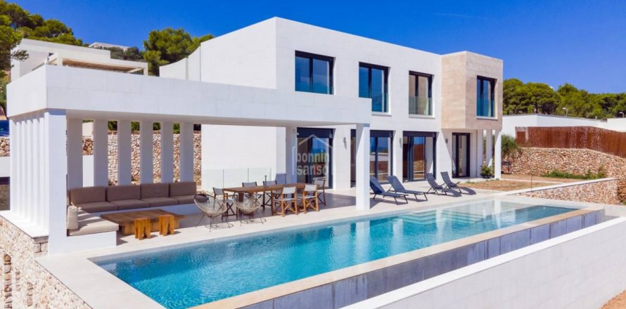Villa Es Mercadal, Menorca, Spain 5 bedrooms,  No. 99009