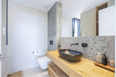 Villa for sale Es Mercadal, Menorca, Spain 5 bedrooms,  No. 99009 - photo 6
