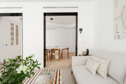 Dzīvoklis pārdošanā Madrid, Spānijā 3 istabas, 200 m2 Nr. 84527 - attēls 4