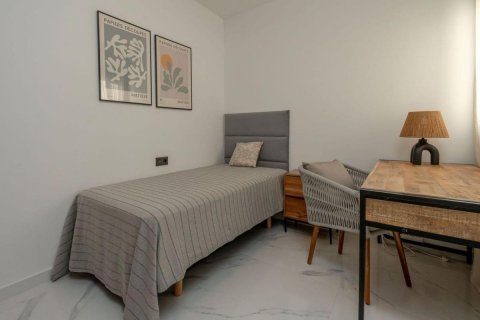 Dzīvoklis pārdošanā Torrevieja, Alicante, Spānijā 90 m2 Nr. 109184 - attēls 28