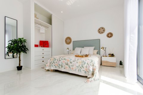 House for sale in Orihuela, Alicante, Spain 3 bedrooms, 139 sq.m. No. 95413 - photo 9