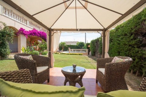 House for sale Calafell, Tarragona, Spain 4 bedrooms, 187 sq.m. No. 21564 - photo 3