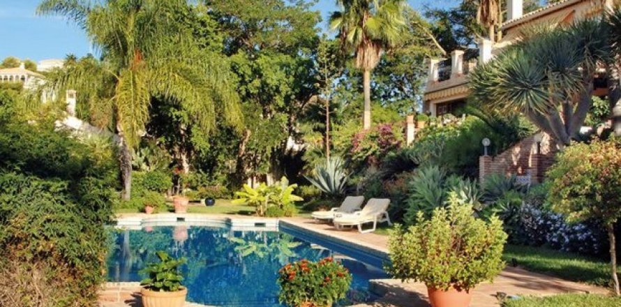 House Estepona, Malaga, Spanien 5 Schlafzimmer, 686 m2 Nr. 23165
