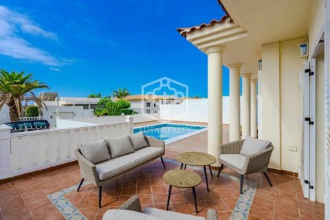 Villa à vendre Adeje, Tenerife, Espagne, 3 chambres, 145 m2 No. 111098 - photo 4