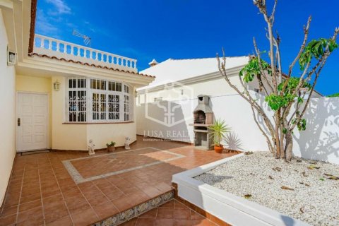 Villa à vendre Adeje, Tenerife, Espagne, 3 chambres, 145 m2 No. 111098 - photo 2