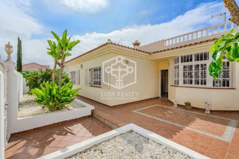 Villa à vendre Adeje, Tenerife, Espagne, 3 chambres, 145 m2 No. 111098 - photo 3