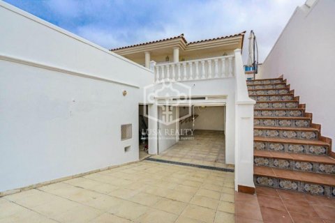 Villa à vendre Adeje, Tenerife, Espagne, 3 chambres, 145 m2 No. 111098 - photo 6