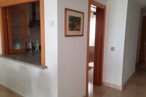 Penthouse for rent Benahavis, Malaga, Spain 2 bedrooms, 140 sq.m. No. 117532 - photo 28
