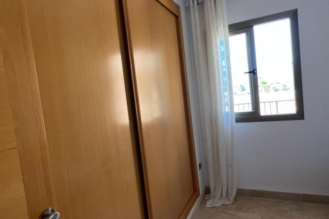 Penthouse for rent Benahavis, Malaga, Spain 2 bedrooms, 140 sq.m. No. 117532 - photo 12