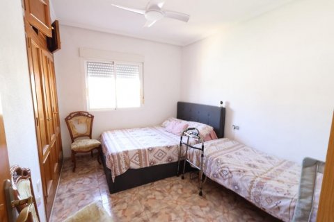 Apartment for sale La Zenia, Alicante, Spain 4 bedrooms, 335 sq.m. No. 117531 - photo 23