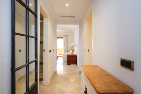 Apartment for sale Marbella, Malaga, Spain 3 bedrooms, 136 sq.m. No. 117534 - photo 8