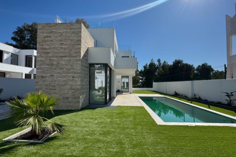 Продажа виллы Эстепона, Малага, Испания 4 спальни, 412м2 №117684 - фото 4