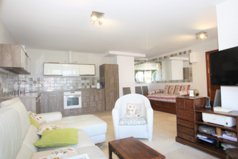 Продажа квартиры в Марбелья, Малага, Испания 1 спальня, 75м2 №117682 - фото 17