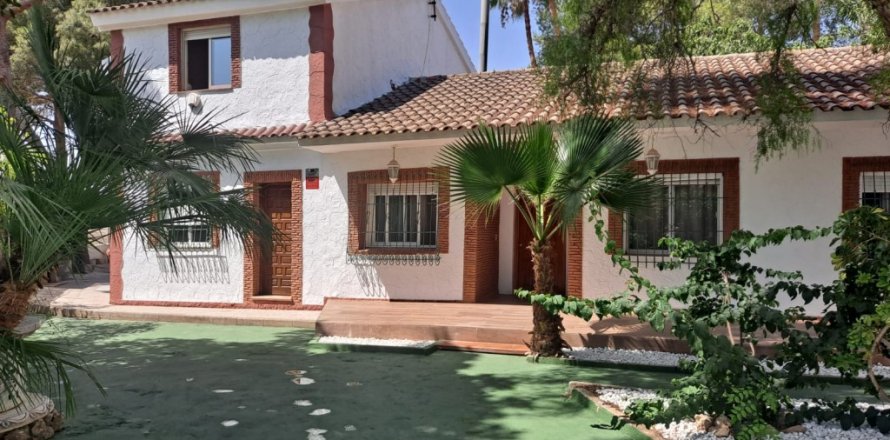 Finca Alicante, Espagne 5 chambres, 250 m2 No. 115435