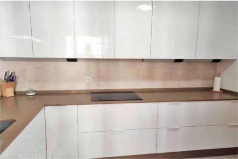 Продажа квартиры в Нуэва Андалусия, Малага, Испания 3 спальни, 130м2 №117676 - фото 6