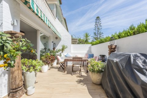 Apartment for sale Manchones Nagueles, Malaga, Spain 2 bedrooms, 114 sq.m. No. 117681 - photo 6