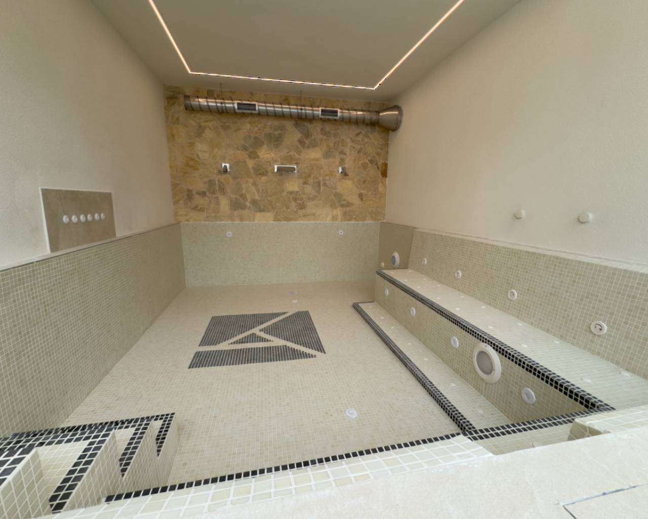 Appartamento a Guardamar del Segura, Alicante, Spagna 2 camere da letto, 80 mq. N° 92929