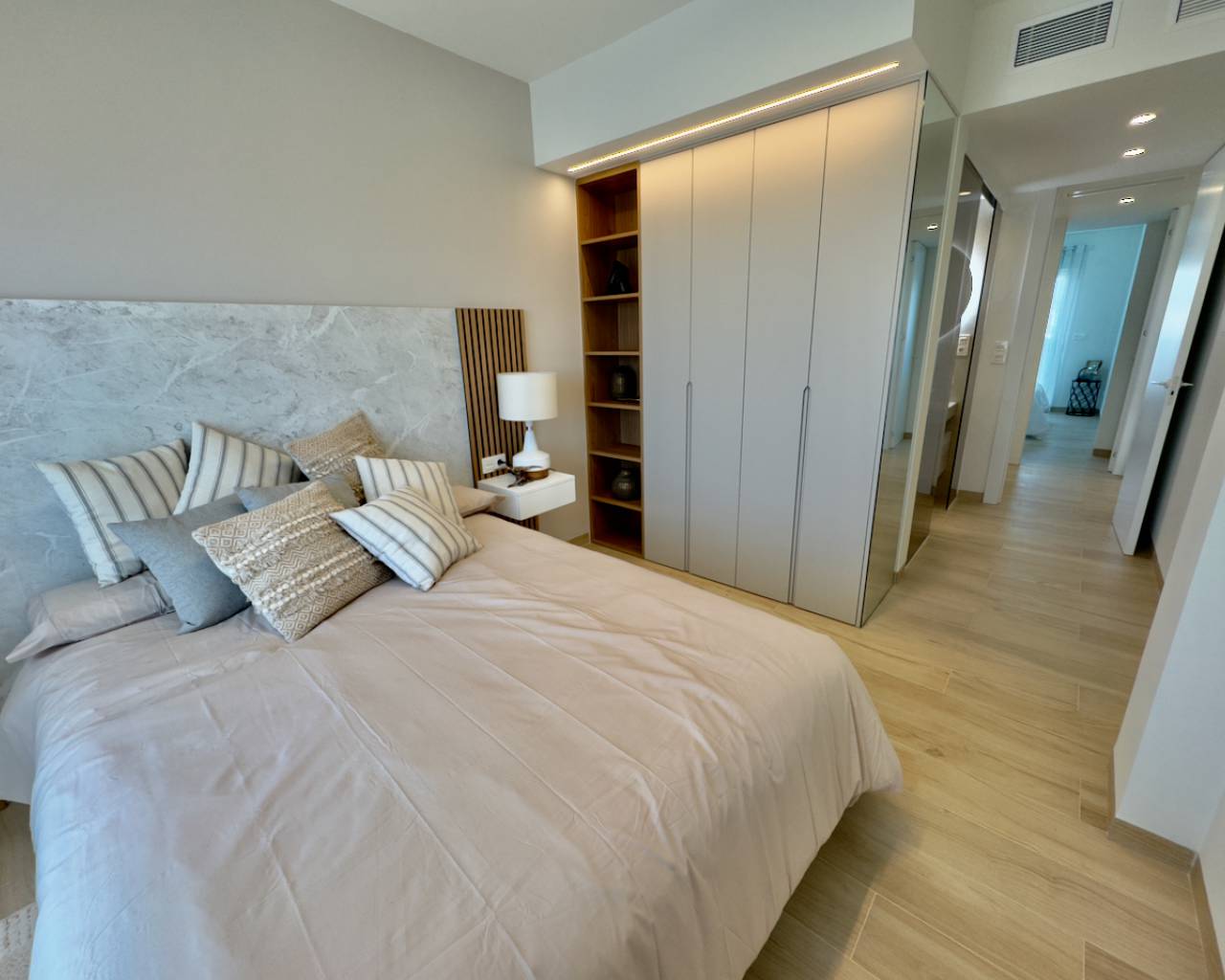 Appartamento a Guardamar del Segura, Alicante, Spagna 2 camere da letto, 80 mq. N° 92929