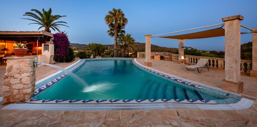 Finca Calonge, Mallorca, Spagna 8 camere da letto, 445 mq. N° 102756